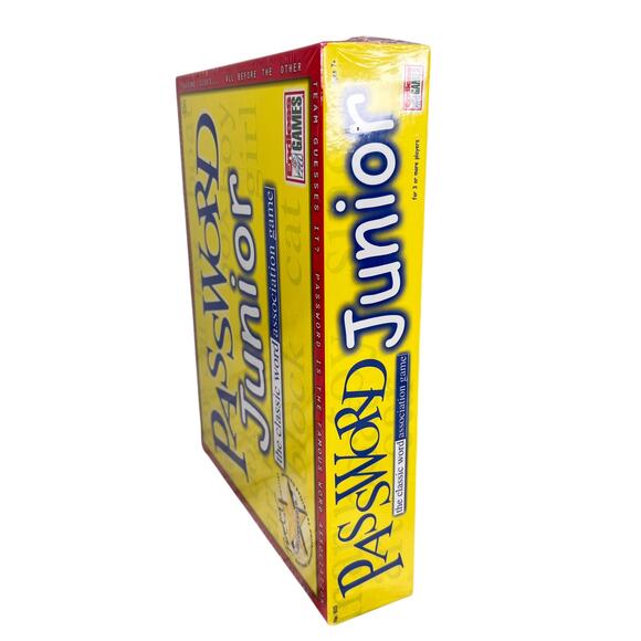 Password Junior Classic Word Association Game Ages 7+ New Sealed - Picture 4 of 9